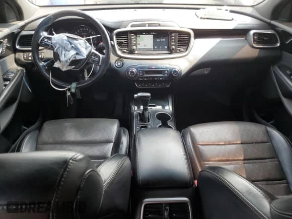 2019 Kia Sorento SX with VIN 5XYPKDA59KG591744, listed as a Copart auction lot 69815365 with 139,479 mi miles and Salvage title. Bid and sale history available at DreamBid. Image 8.