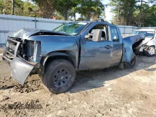2009 Chevrolet Silverado 1500 LS z VIN 2GCEK19CX91122370, wystawiony jako Copart lot #61403155 z przebiegiem 162 698 mil mil oraz Szkoda całkowita • Salvage title. Historia ofert i sprzedaży dostępna na DreamBid. Obrazek 1.