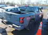 2023 Nissan Frontier SV z VIN 1N6ED1EKXPN667145, wystawiony jako IAAI lot #41408283 z przebiegiem 24 639 mil mil oraz . Historia ofert i sprzedaży dostępna na DreamBid. Obrazek 4.