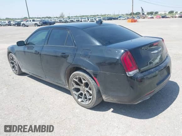 2015 Chrysler 300 S с VIN 2C3CCABG8FH756463, выставлен на аукционе IAAI как лот 42378163 с пробегом 116 103 миль миль и . История ставок и продаж доступна на DreamBid. Изображение 3.