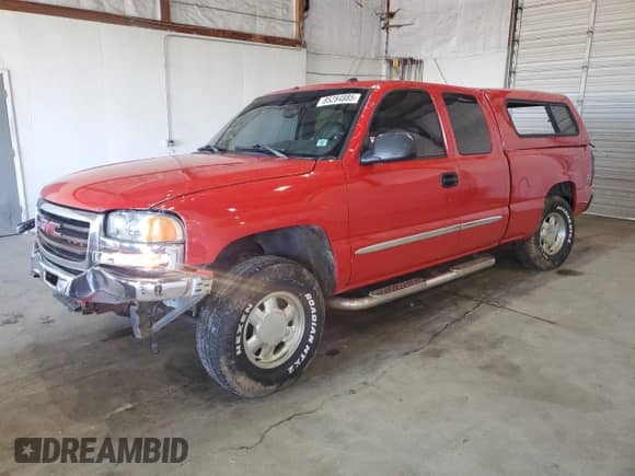 2003 GMC Sierra 1500 SLT with VIN 2GTEK19T431310700, listed as a Copart auction lot 85284885 with 186,590 mi miles and Salvage title. Bid and sale history available at DreamBid. Image 1.