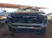 2024 Chevrolet Colorado 4WD Z71 с VIN 1GCPTDEK2R1321052, выставлен на аукционе IAAI как лот 42486325 с пробегом 4 118 миль миль и . История ставок и продаж доступна на DreamBid. Изображение 12.