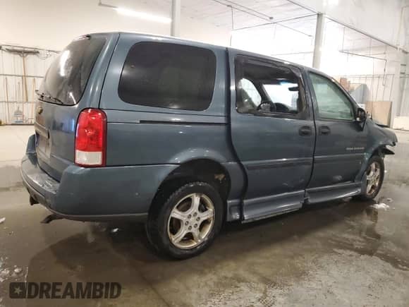 2006 Chevrolet Uplander LS Fleet with VIN 1GBDV13LX6D209881, listed as a Copart auction lot 84220334 with 172,493 mi miles and Salvage title. Bid and sale history available at DreamBid. Image 3.