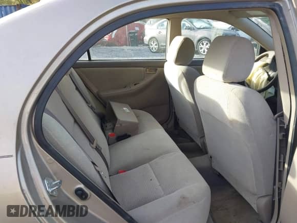 2006 Toyota Corolla LE z VIN 2T1BR32E96C606677, wystawiony jako IAAI lot #43420104 z przebiegiem 201 195 mil mil oraz . Historia ofert i sprzedaży dostępna na DreamBid. Obrazek 8.