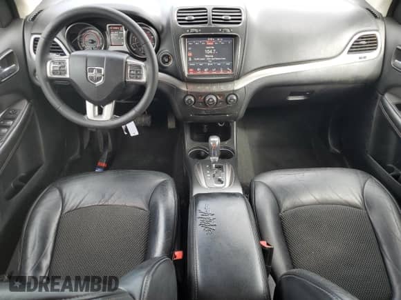 2018 Dodge Journey Crossroad z VIN 3C4PDDGG3JT449951, wystawiony jako Copart lot #86771115 z przebiegiem 131 032 mil mil oraz Czysty tytuł • Clean title. Historia ofert i sprzedaży dostępna na DreamBid. Obrazek 8.