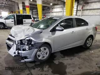 2013 Chevrolet Sonic LS с VIN 1G1JA5SH2D4225755, выставлен на аукционе Copart как лот 39410934 с пробегом 97 172 миль миль и Списание • Salvage title. История ставок и продаж доступна на DreamBid. Изображение 1.