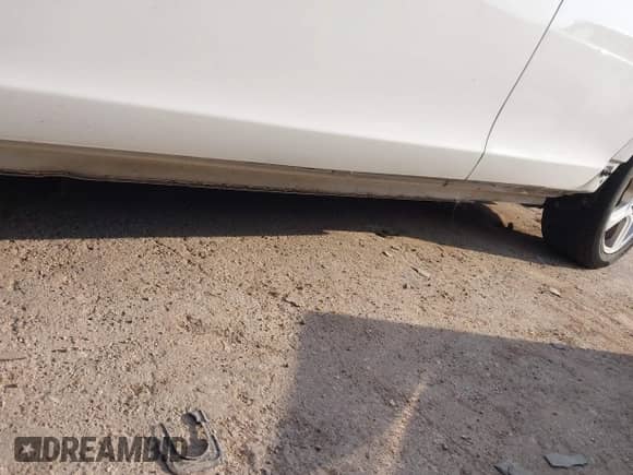 2013 Volvo S60 T5 Premier с VIN YV1612FS6D2184585, выставлен на аукционе IAAI как лот 43359690 с пробегом 124 800 миль миль и . История ставок и продаж доступна на DreamBid. Изображение 6.