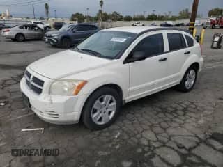 2007 Dodge Caliber SXT с VIN 1B3HB48B47D379745, выставлен на аукционе Copart как лот 81893505 с пробегом 197 120 миль миль и Списание • Salvage title. История ставок и продаж доступна на DreamBid. Изображение 1.