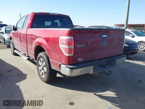2014 Ford F-150 XL z VIN 1FTEX1CM9EFB16548, wystawiony jako IAAI lot #41743490 z przebiegiem 232 325 mil mil oraz . Historia ofert i sprzedaży dostępna na DreamBid. Obrazek 3.