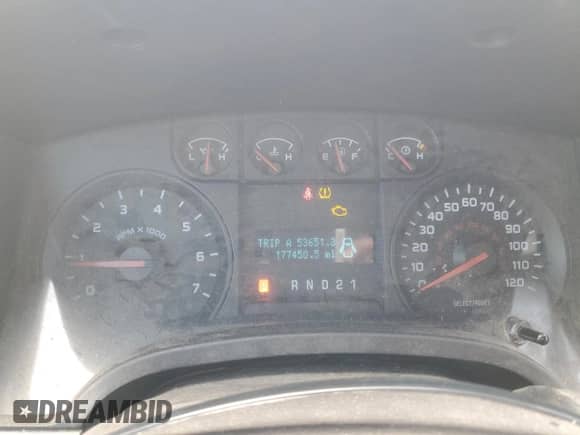 2010 Ford F-150 XL с VIN 1FTEW1CW9AFB40119, выставлен на аукционе Copart как лот 71549555 с пробегом 177 450 миль миль и Списание • Salvage title. История ставок и продаж доступна на DreamBid. Изображение 9.