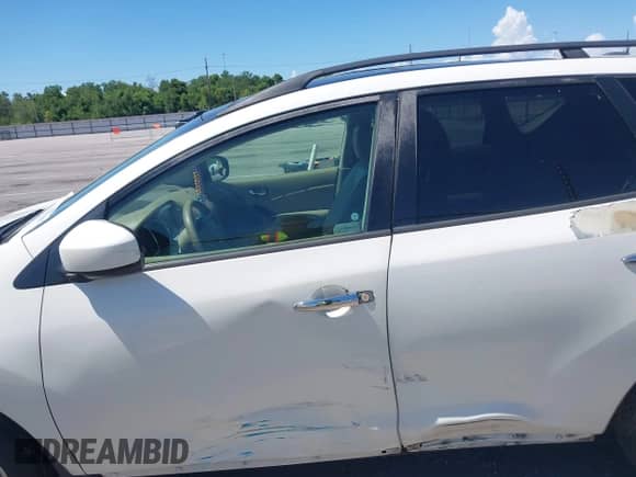 2012 Nissan Murano SL with VIN JN8AZ1MU7CW102947, listed as a IAAI auction lot 42811940 with 200,663 mi miles and . Bid and sale history available at DreamBid. Image 14.