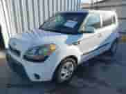 2013 Kia Soul с VIN KNDJT2A57D7754544, выставлен на аукционе IAAI как лот 43387655 с пробегом 132 255 миль миль и . История ставок и продаж доступна на DreamBid. Изображение 2.