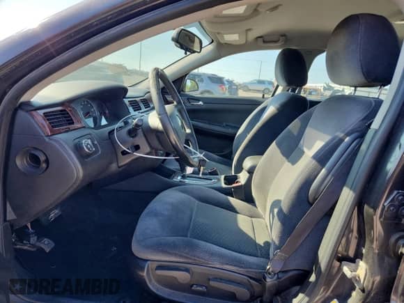 2009 Chevrolet Impala LT с VIN 2G1WC57M591223247, выставлен на аукционе Copart как лот 71011145 с пробегом 285 705 миль миль и Списание • Salvage title. История ставок и продаж доступна на DreamBid. Изображение 7.