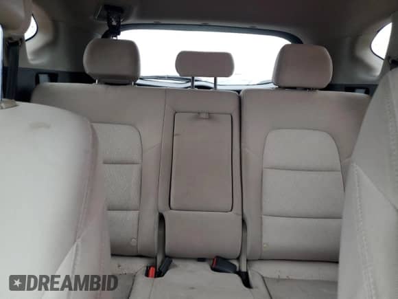 2018 Hyundai Tucson SEL z VIN KM8J33A40JU776794, wystawiony jako Copart lot #90364525 z przebiegiem 306 903 mil mil oraz Czysty tytuł • Clean title. Historia ofert i sprzedaży dostępna na DreamBid. Obrazek 10.