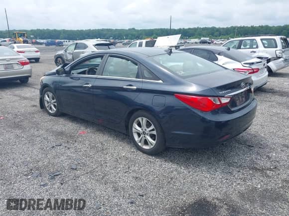 2012 Hyundai Sonata Limited с VIN 5NPEC4ACXCH312623, выставлен на аукционе IAAI как лот 42673986 с пробегом 270 655 миль миль и . История ставок и продаж доступна на DreamBid. Изображение 3.