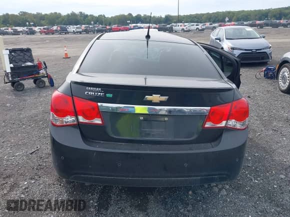 2014 Chevrolet Cruze Diesel с VIN 1G1P75SZ2E7101020, выставлен на аукционе IAAI как лот 43318213 с пробегом 145 720 миль миль и . История ставок и продаж доступна на DreamBid. Изображение 16.