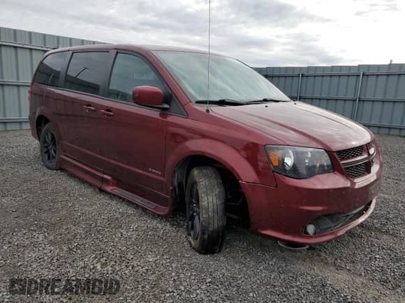 2019 Dodge Grand Caravan GT with VIN 2C4RDGEG4KR762458, listed as a Copart auction lot 80438785 with 98,520 mi miles and Salvage title. Bid and sale history available at DreamBid. Image 4.