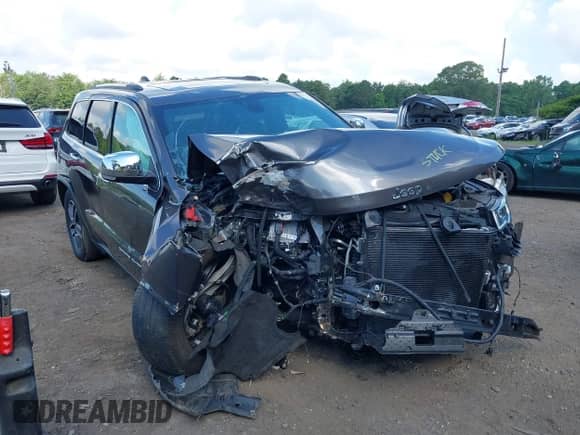 2021 Jeep Grand Cherokee Limited X with VIN 1C4RJFBG8MC841098, listed as a IAAI auction lot 42706177 with 28,041 mi miles and . Bid and sale history available at DreamBid. Image 6.