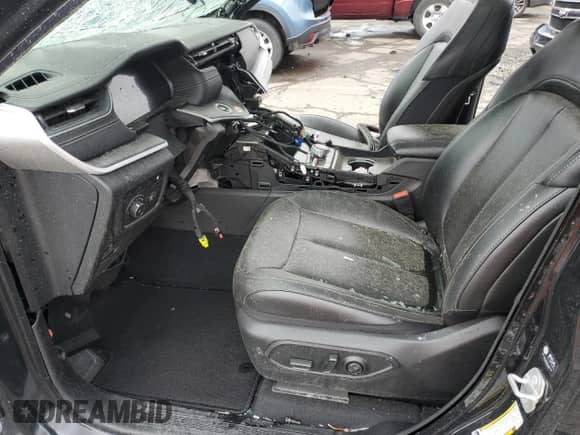 2024 Jeep Grand Cherokee with VIN 1C4RJYB65RC171004, listed as a Copart auction lot 81209075 with Not provided miles and Non repairable. Bid and sale history available at DreamBid. Image 7.