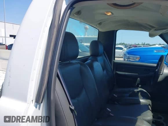 2007 Chevrolet Silverado 1500 Work Truck with VIN 3GCEC14X17G192285, listed as a IAAI auction lot 43128728 with 136,862 mi miles and . Bid and sale history available at DreamBid. Image 8.