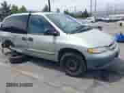 1999 Dodge Caravan with VIN 2B4GP25R4XR414599, listed as a IAAI auction lot 42238285 with 40,551 mi miles and . Bid and sale history available at DreamBid. Image 1.