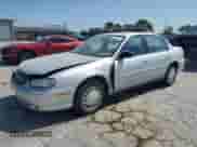 2005 Chevrolet Malibu Classic z VIN 1G1ND52FX5M113794, wystawiony jako Copart lot #65444925 z przebiegiem 84 887 mil mil oraz Szkoda całkowita • Salvage title. Historia ofert i sprzedaży dostępna na DreamBid. Obrazek 1.