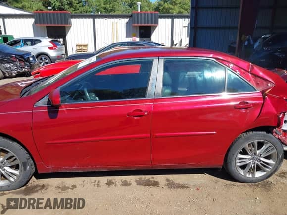 2017 Toyota Camry SE with VIN 4T1BF1FK3HU728501, listed as a IAAI auction lot 43450306 with 84,006 mi miles and . Bid and sale history available at DreamBid. Image 15.