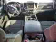2022 Ram 1500 Big Horn с VIN 1C6RREFG0NN472389, выставлен на аукционе Copart как лот 86263364 с пробегом 37 083 миль миль и Списание • Salvage title. История ставок и продаж доступна на DreamBid. Изображение 8.