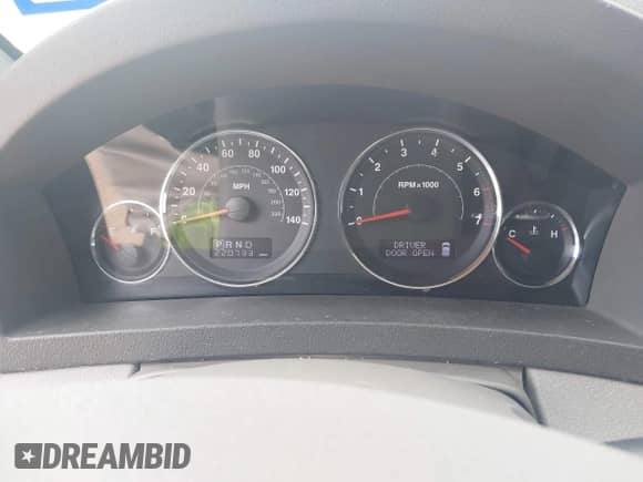 2009 Jeep Grand Cherokee Laredo with VIN 1J8GS48K19C508293, listed as a IAAI auction lot 43037613 with 220,733 mi miles and . Bid and sale history available at DreamBid. Image 7.