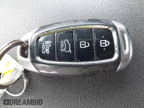 2020 Hyundai Kona Limited z VIN KM8K33AG9LU069789, wystawiony jako IAAI lot #42681714 z przebiegiem 128 283 mil mil oraz . Historia ofert i sprzedaży dostępna na DreamBid. Obrazek 11.