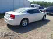 2010 Dodge Charger SXT с VIN 2B3CA3CV5AH191836, выставлен на аукционе IAAI как лот 43359402 с пробегом 264 507 миль миль и . История ставок и продаж доступна на DreamBid. Изображение 4.