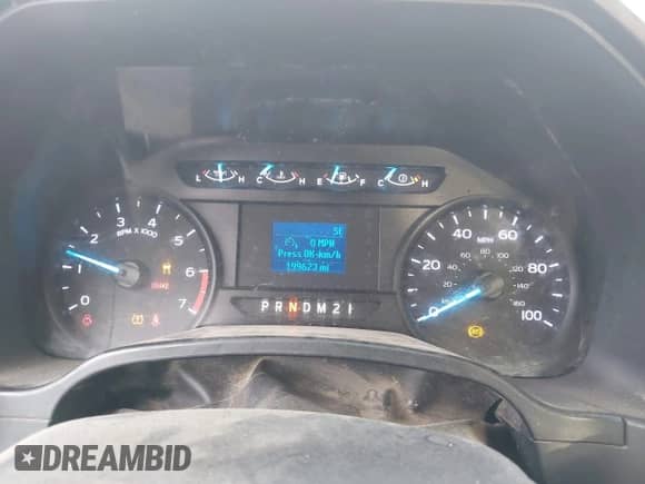 2019 Ford F-250 XL with VIN 1FTBF2A67KED13428, listed as a IAAI auction lot 43498980 with 199,629 mi miles and . Bid and sale history available at DreamBid. Image 14.