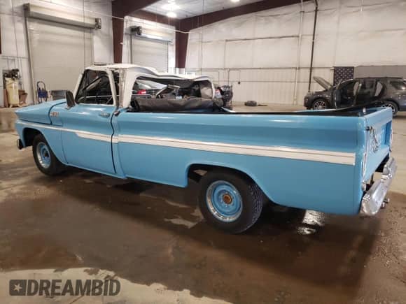 1965 Chevrolet Silverado 1500 z VIN C15452119970, wystawiony jako Copart lot #64655595 z przebiegiem 2 653 mil mil oraz Szkoda całkowita • Salvage title. Historia ofert i sprzedaży dostępna na DreamBid. Obrazek 2.