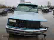 1995 Chevrolet Silverado 2500 с VIN 2GCFK29K9S1107351, выставлен на аукционе Copart как лот 49819485 с пробегом Не указан миль и Списание • Salvage title. История ставок и продаж доступна на DreamBid. Изображение 5.