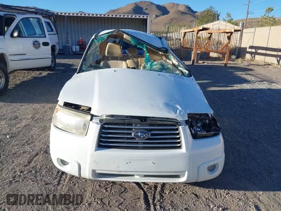 2008 Subaru Forester X with VIN JF1SG63698H718737, listed as a IAAI auction lot 43373758 with 175,552 mi miles and . Bid and sale history available at DreamBid. Image 6.