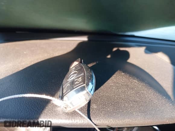 2014 Mercedes-Benz CLA 45 AMG с VIN WDDSJ5CB1EN111303, выставлен на аукционе IAAI как лот 41399624 с пробегом Не указан миль и . История ставок и продаж доступна на DreamBid. Изображение 11.