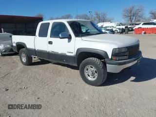 2001 Chevrolet Silverado 2500 z VIN 1GCGK29U81Z218548, wystawiony jako IAAI lot #41442231 z przebiegiem 209 009 mil mil oraz . Historia ofert i sprzedaży dostępna na DreamBid. Obrazek 1.