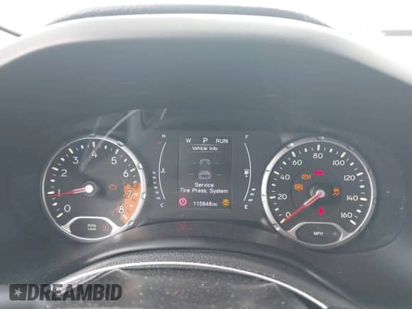 2017 Jeep Renegade Altitude z VIN ZACCJBBB8HPF83864, wystawiony jako IAAI lot #42392202 z przebiegiem 115 648 mil mil oraz . Historia ofert i sprzedaży dostępna na DreamBid. Obrazek 7.