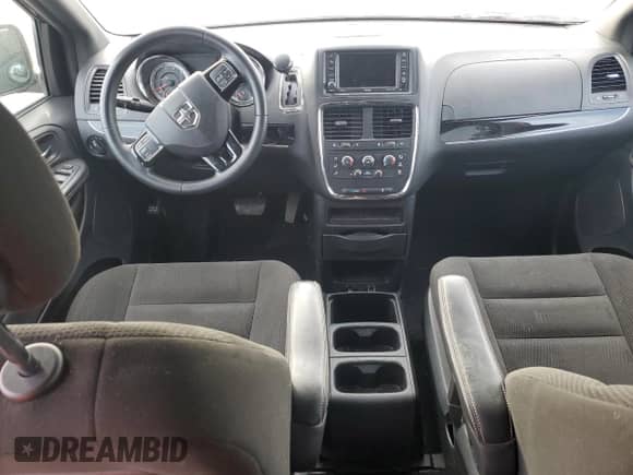 2017 Dodge Grand Caravan SE with VIN 2C4RDGBGXHR678738, listed as a Copart auction lot 44819485 with 100,940 mi miles and Salvage title. Bid and sale history available at DreamBid. Image 8.