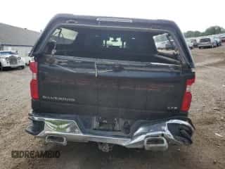 2021 Chevrolet Silverado 1500 LTZ z VIN 1GCUYGEL8MZ147948, wystawiony jako Copart lot #64312635 z przebiegiem 125 385 mil mil oraz Szkoda całkowita • Salvage title. Historia ofert i sprzedaży dostępna na DreamBid. Obrazek 6.