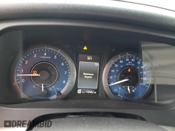 2017 Toyota Sienna XLE Auto Access Seat with VIN 5TDYZ3DC2HS812729, listed as a Copart auction lot 69233855 with 110,462 mi miles and Salvage title. Bid and sale history available at DreamBid. Image 9.