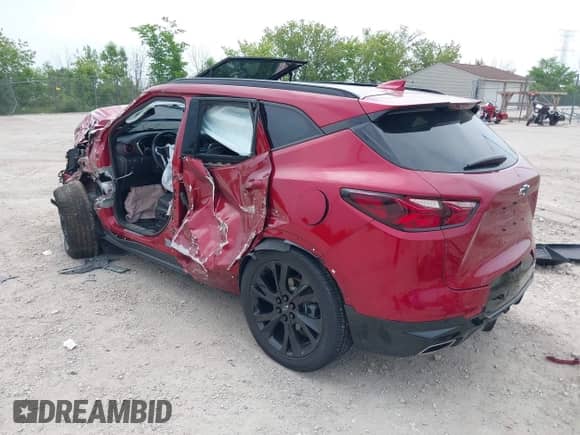 2021 Chevrolet Blazer RS с VIN 3GNKBKRS4MS570818, выставлен на аукционе IAAI как лот 42511827 с пробегом 28 519 миль миль и . История ставок и продаж доступна на DreamBid. Изображение 3.