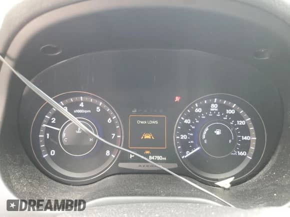 2017 Hyundai Azera Limited с VIN KMHFH4JG8HA579178, выставлен на аукционе Copart как лот 70961104 с пробегом 84 790 миль миль и Списание • Salvage title. История ставок и продаж доступна на DreamBid. Изображение 9.