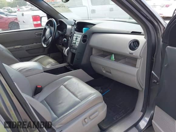 2011 Honda Pilot EX-L с VIN 5FNYF4H68BB043572, выставлен на аукционе IAAI как лот 43258660 с пробегом 309 002 миль миль и . История ставок и продаж доступна на DreamBid. Изображение 5.