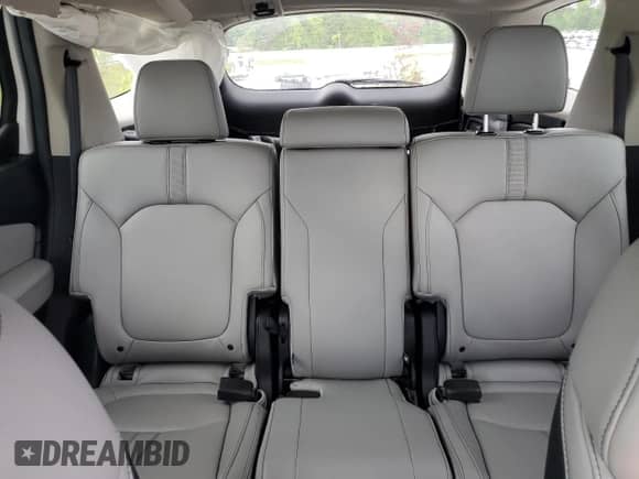 2024 Honda Pilot EX-L с VIN 5FNYG2H45RB007249, выставлен на аукционе Copart как лот 55786795 с пробегом 14 066 миль миль и Списание • Salvage title. История ставок и продаж доступна на DreamBid. Изображение 10.