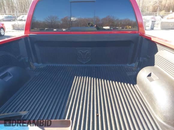 2004 Dodge RAM with VIN 3D3HA16H04G250530, listed as a IAAI auction lot 40847897 with 47,226 mi miles and . Bid and sale history available at DreamBid. Image 8.