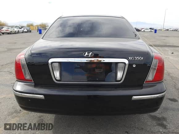 2004 Hyundai XG z VIN KMHFU45EX4A300828, wystawiony jako Copart lot #43624725 z przebiegiem 107 618 mil mil oraz Szkoda całkowita • Salvage title. Historia ofert i sprzedaży dostępna na DreamBid. Obrazek 6.