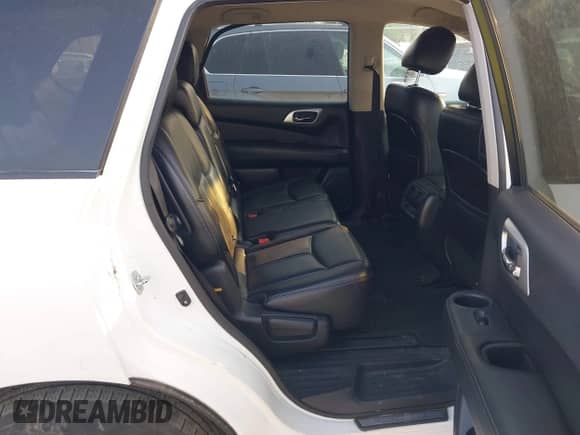 2014 Nissan Pathfinder SL with VIN 5N1AR2MM9EC704041, listed as a IAAI auction lot 42453350 with 220,947 mi miles and . Bid and sale history available at DreamBid. Image 8.