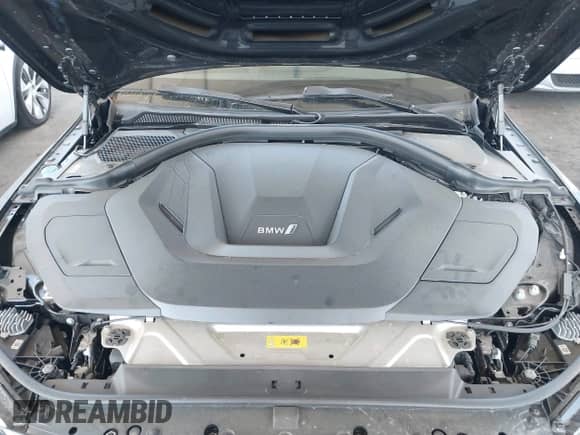 2023 BMW i4 eDrive35 с VIN WBY43AW09PFP79040, выставлен на аукционе IAAI как лот 43099487 с пробегом 19 700 миль миль и . История ставок и продаж доступна на DreamBid. Изображение 10.