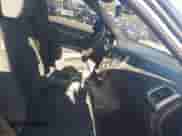 2014 Jeep Grand Cherokee Laredo z VIN 1C4RJFAG2EC392312, wystawiony jako IAAI lot #43394833 z przebiegiem 135 882 mil mil oraz . Historia ofert i sprzedaży dostępna na DreamBid. Obrazek 5.